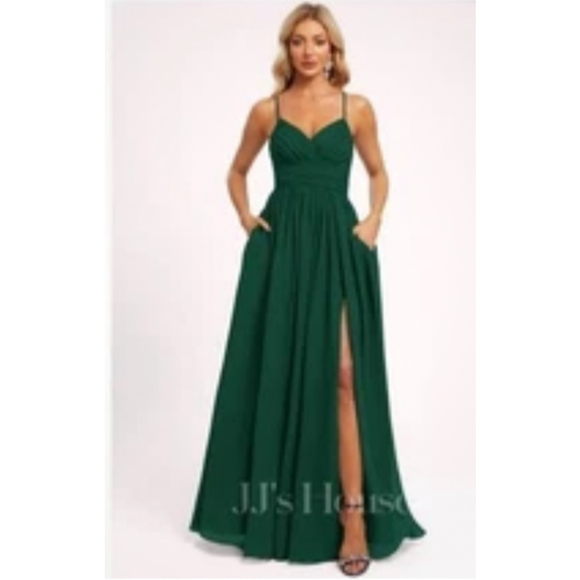 JJ's House Dresses & Skirts - JJs House Floor-Length Bridesmaid/ Prom/Formal Dress Dark Green Bust 39"Waist 36